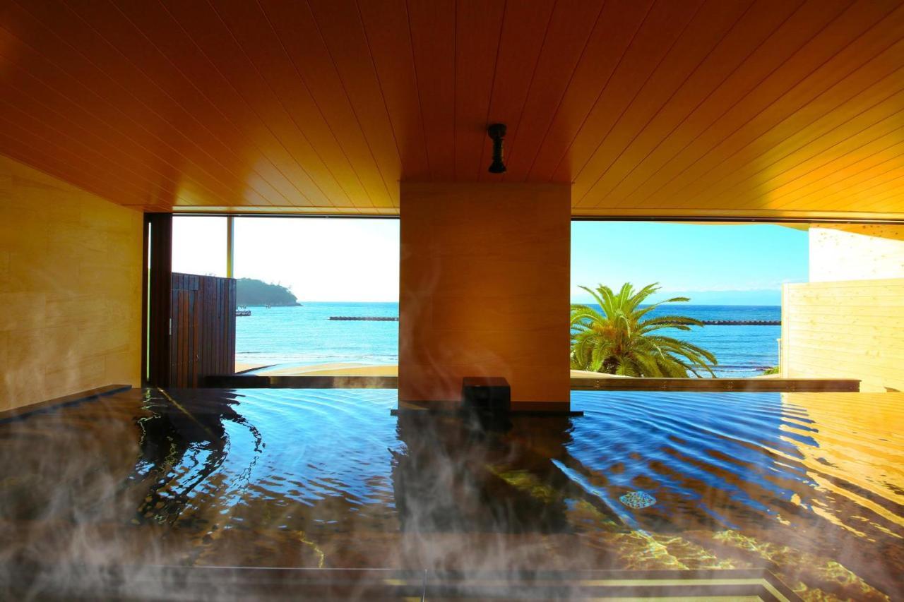 Ooedo-onsen Monogatari Toi Marine 3* Izu (Shizuoka)