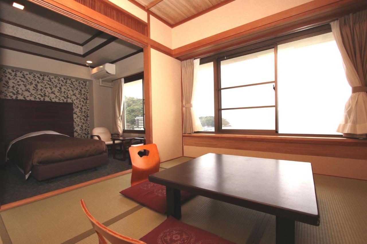 Ooedo-onsen Monogatari Toi Marine Izu (Shizuoka)