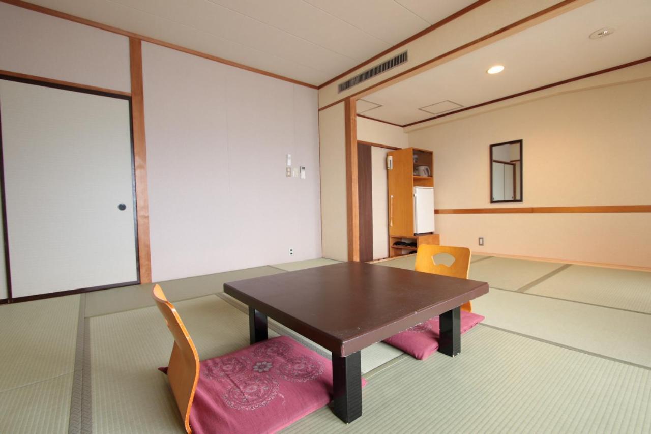 Ryokan Ooedo-onsen Monogatari Toi Marine