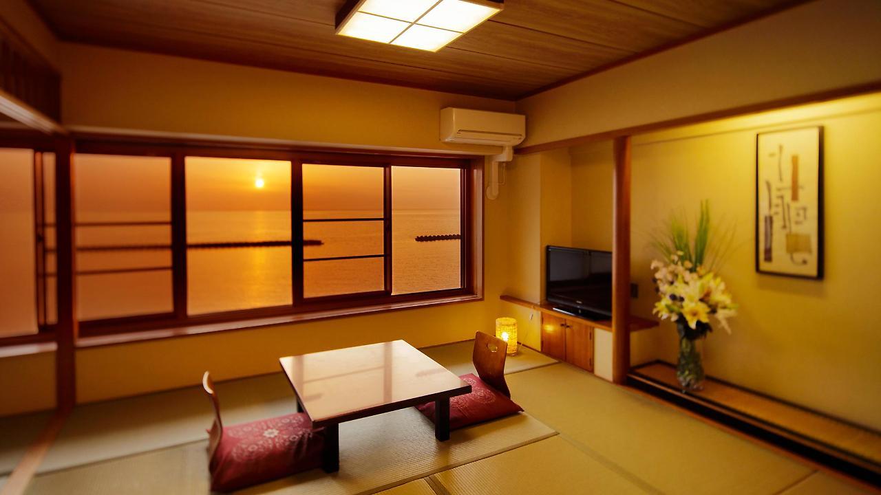Ryokan Ooedo-onsen Monogatari Toi Marine 3*