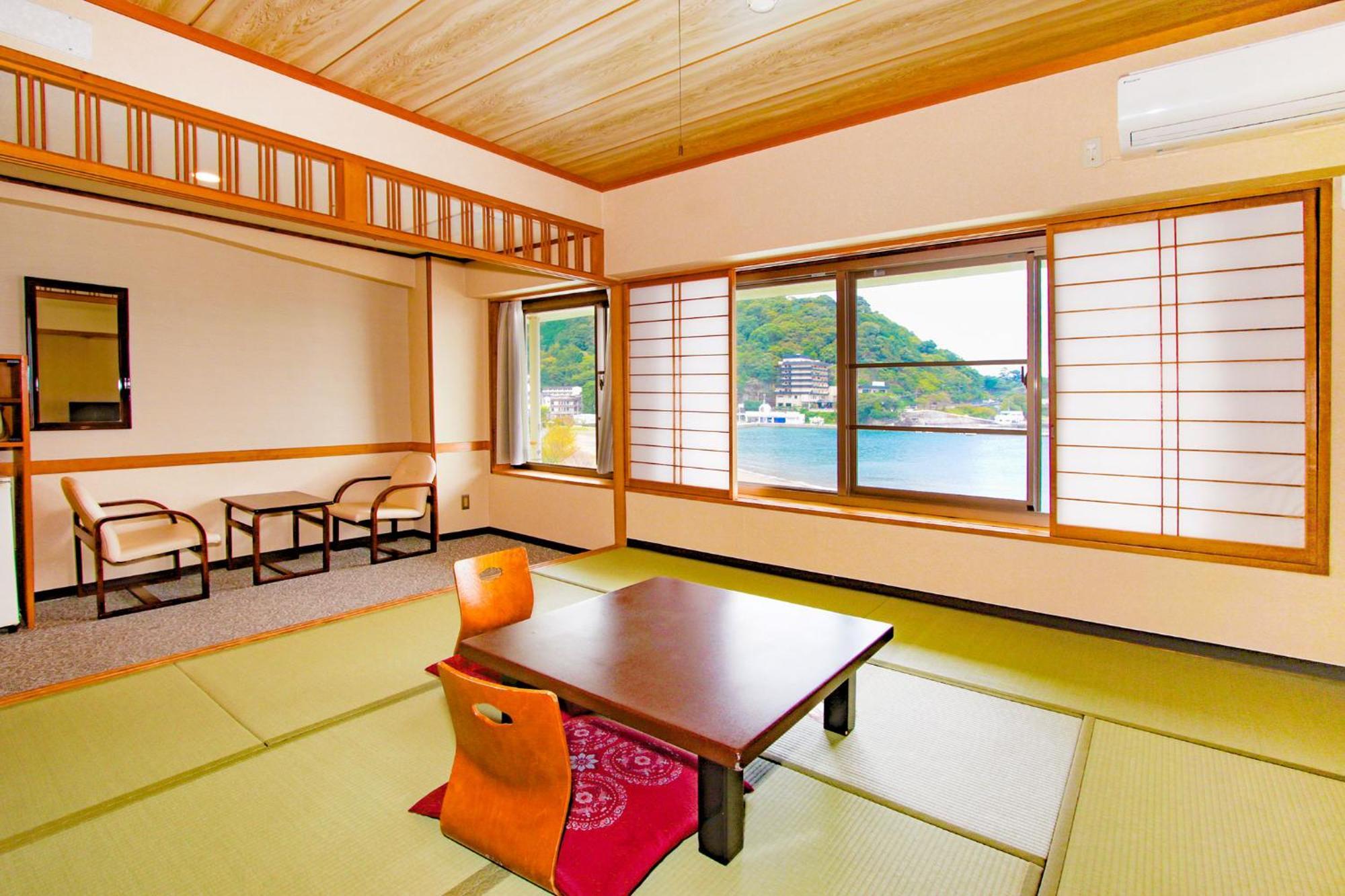 Ryokan Ooedo-onsen Monogatari Toi Marine