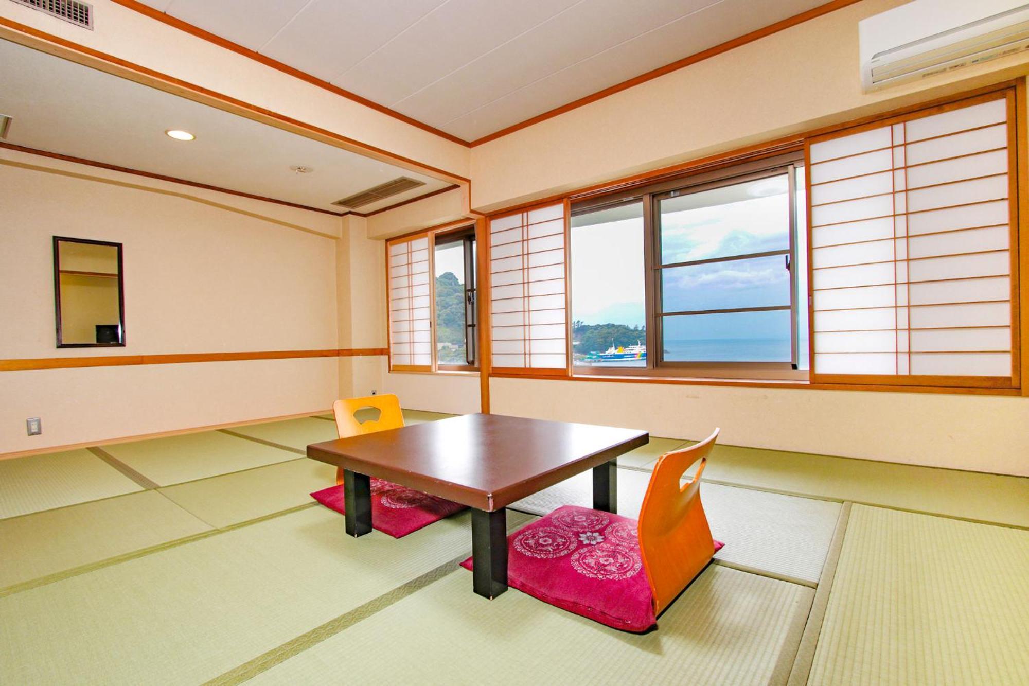 Ooedo-onsen Monogatari Toi Marine Ryokan Izu (Shizuoka)
